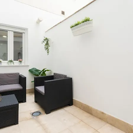 Cristobal Colon Centrico Cadiz